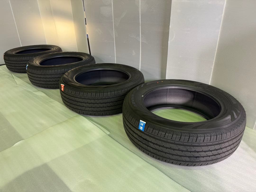 美品_40_アルファード_純正タイヤ_走行300km外し_新車外し