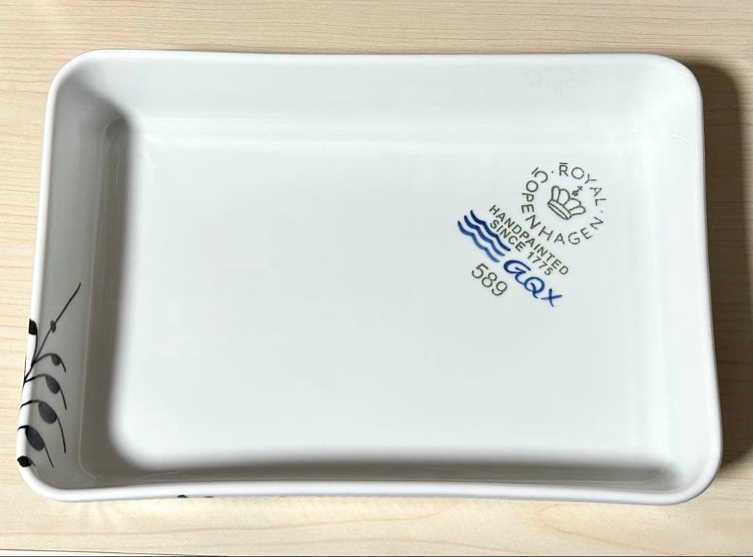 ※未使用保管品　ロイヤルコペンハーゲン ブルーフルーテッド メガ オーブンウェア