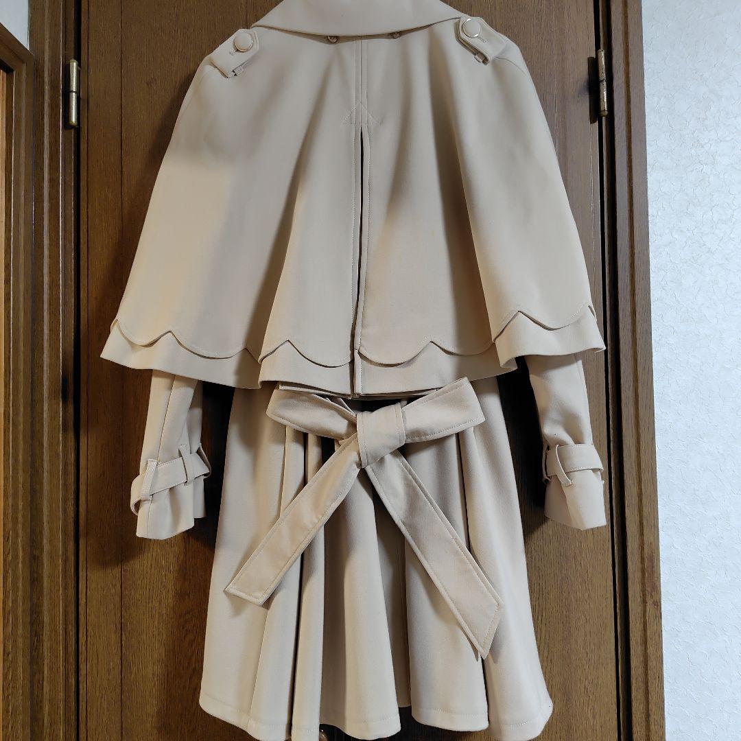 新品リズリサコート