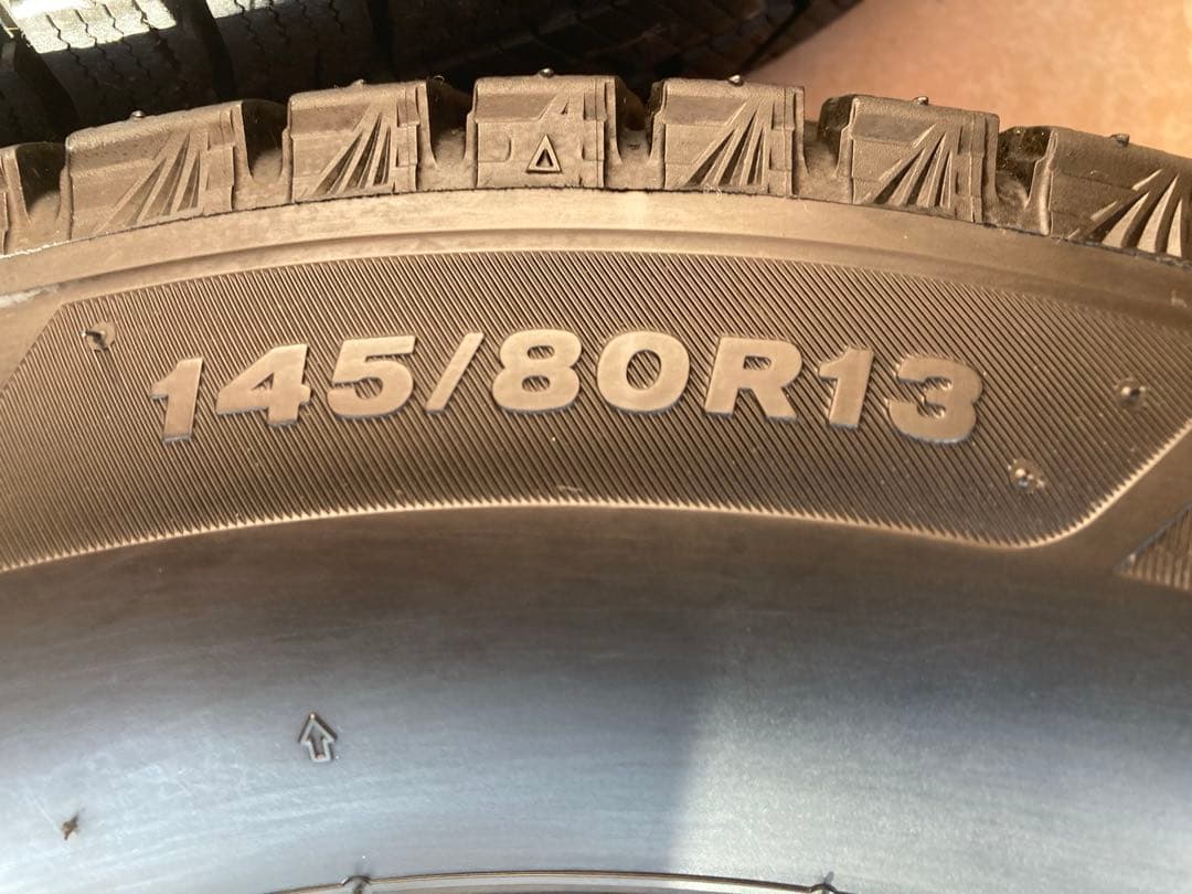 ブリヂストンブリザックVRX3 145/80R13スタッドレス4本ホイールセット