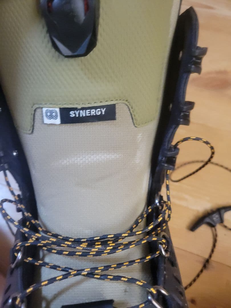 SALOMON SYNERGY サロモン シナジー