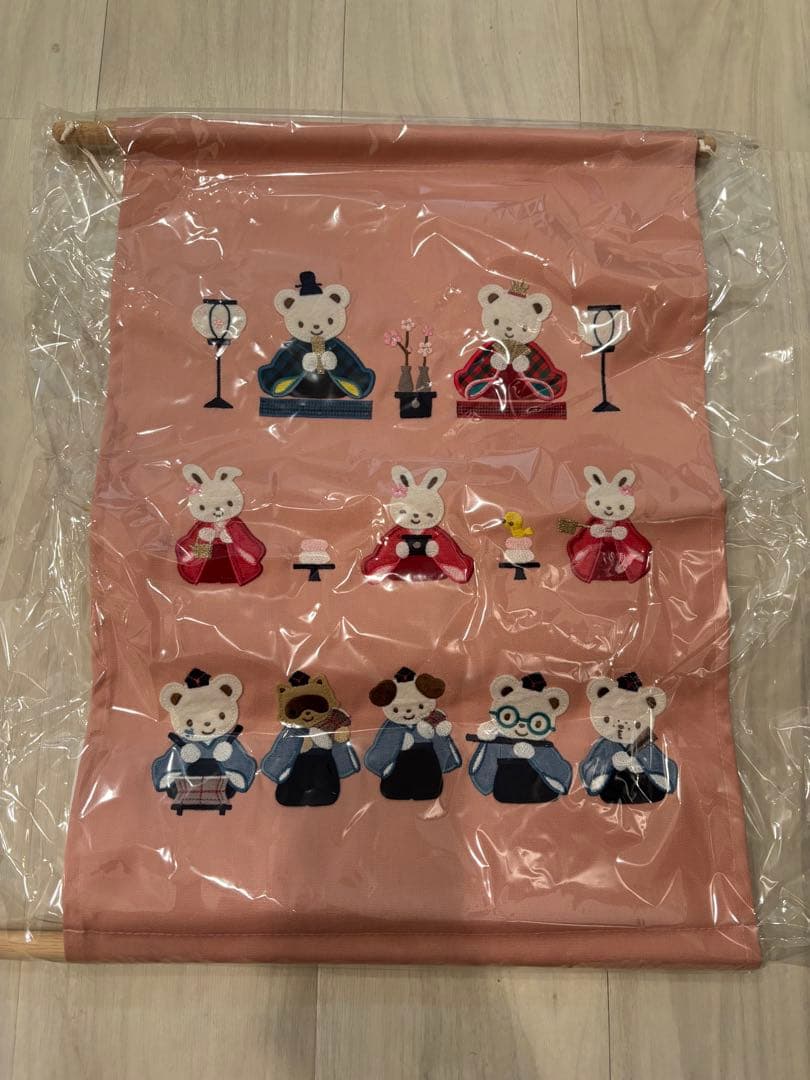 ひな祭り　ファミリア　タペストリー