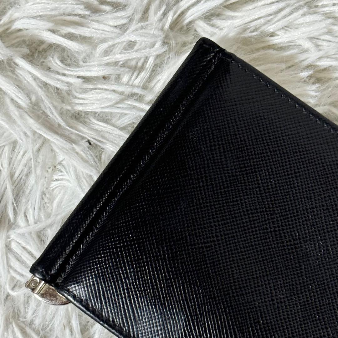 美品✨PRADA プラダ　マネークリップ 2MN077 サフィアーノ　メタルロゴ