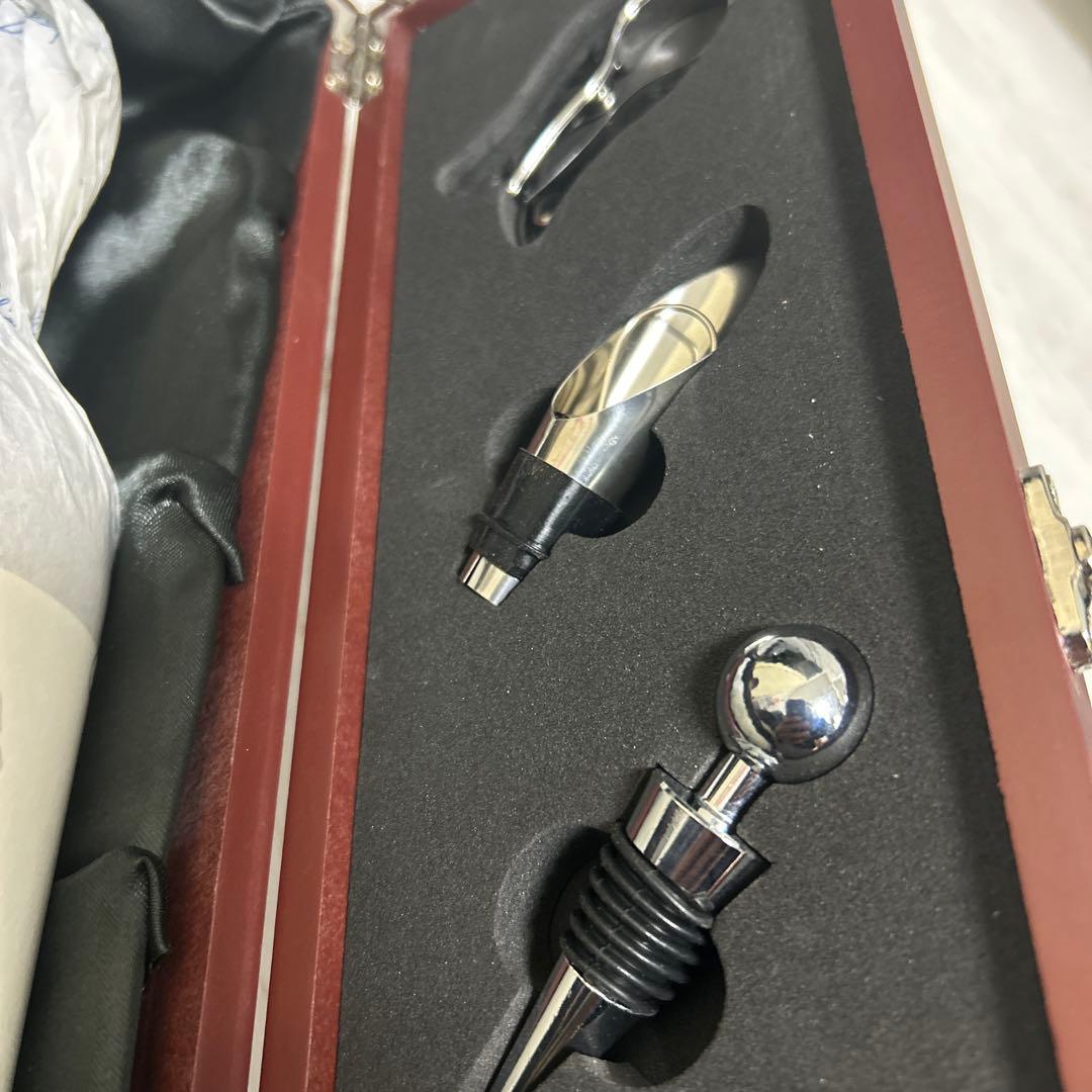 【新品未開封 木箱付き】Opus One 2017 赤ワイン