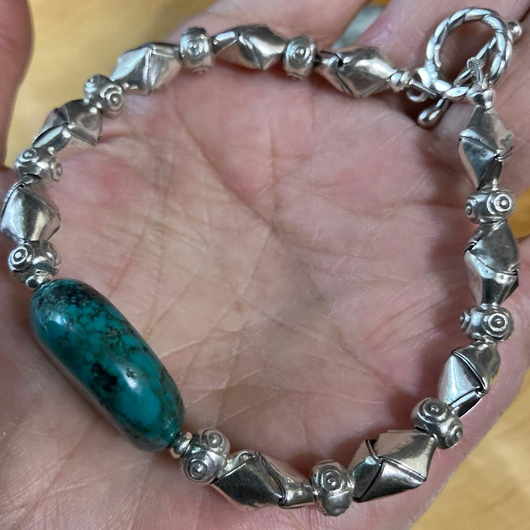 チベット・ターコイズ とカレンシルバーのシルバーブレスレット
