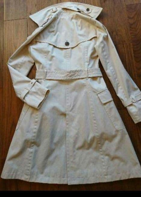 バーバリー・ブルーレーベル トレンチコート