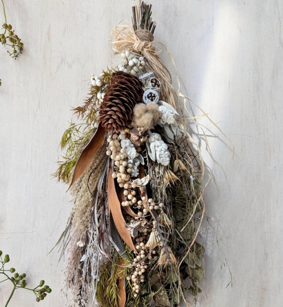 専用＊ドイツトウヒ＆ペッパーベリー  ドライフラワースワッグ