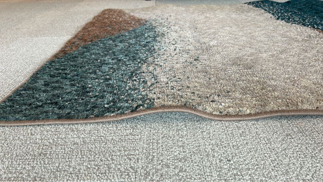 unico moste ラグ 100×140cm