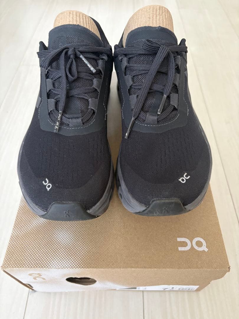 ON Cloudmonster ブラック