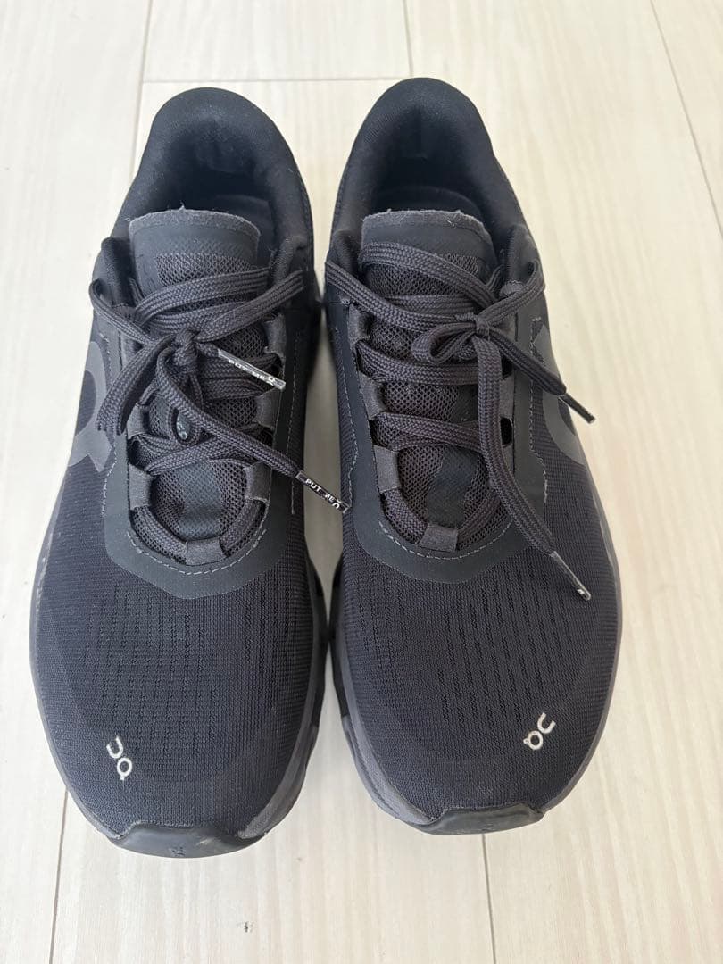 ON Cloudmonster ブラック