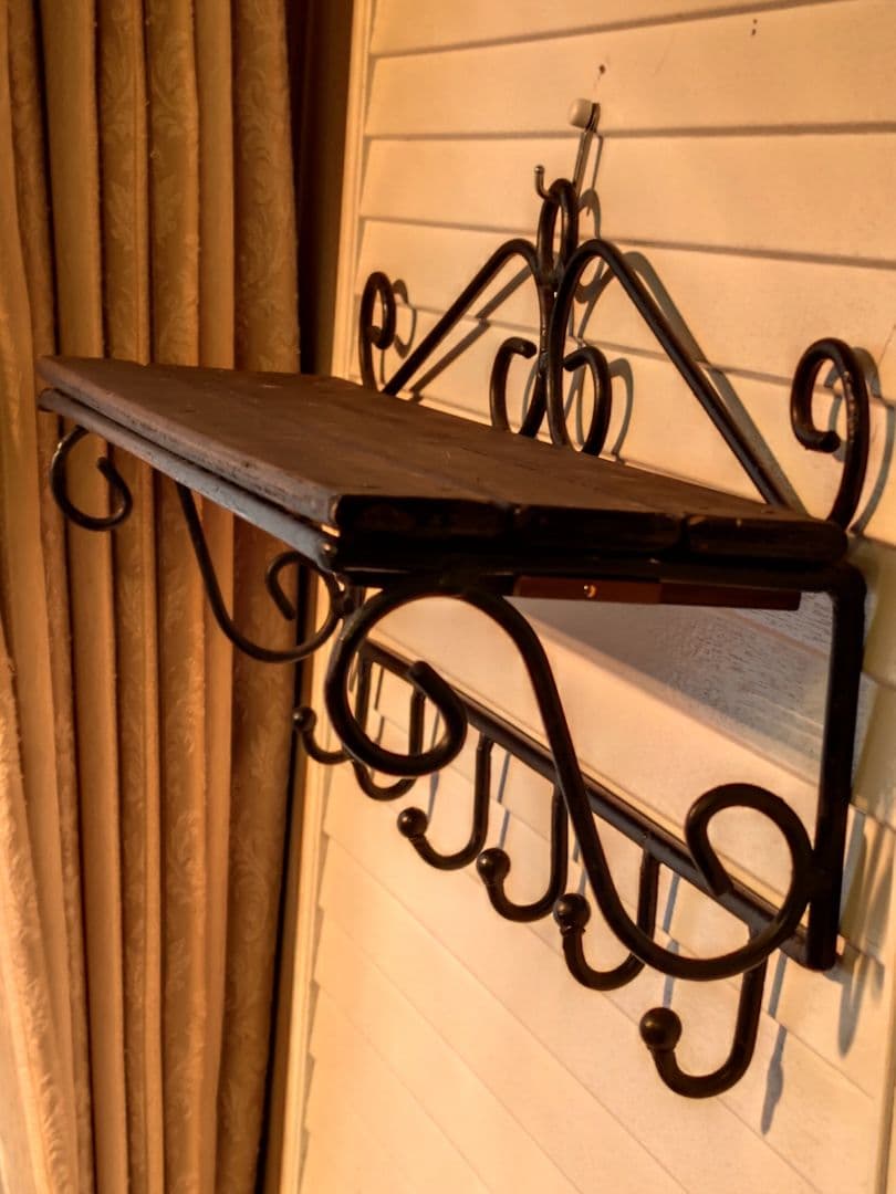 アイアン製　ウォールフック 　木製の棚　鉄　アイアン