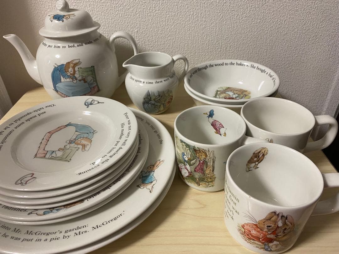 ウエッジウッド　ピーターラビット 食器セット 記念プレートのおまけ付き