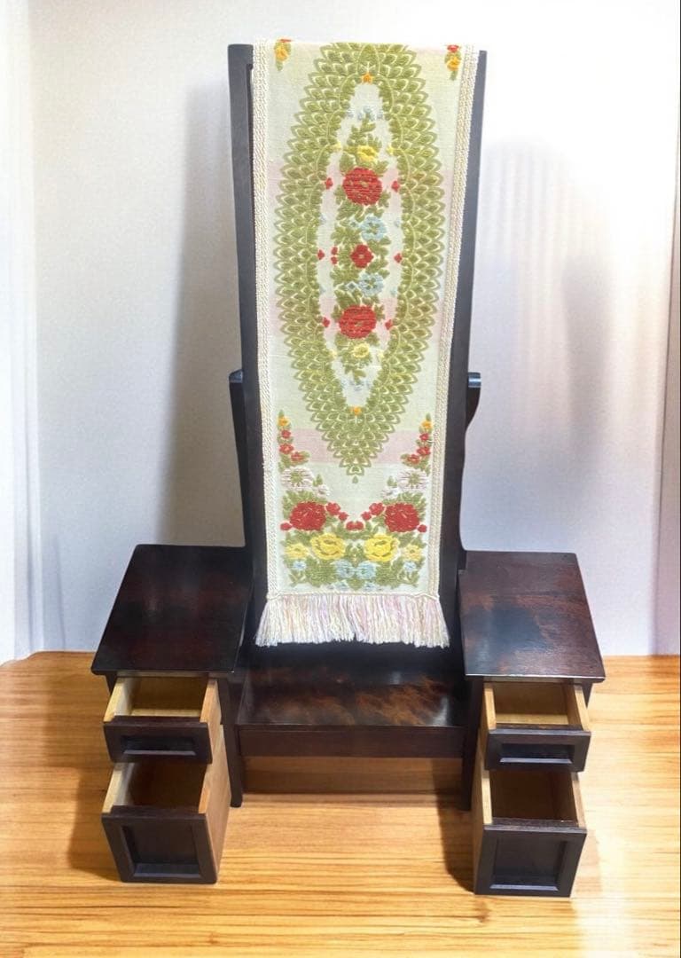 送料込み★松本民芸の高級家具　桜材の鏡台　ドレッサー　ミラーカバー付き