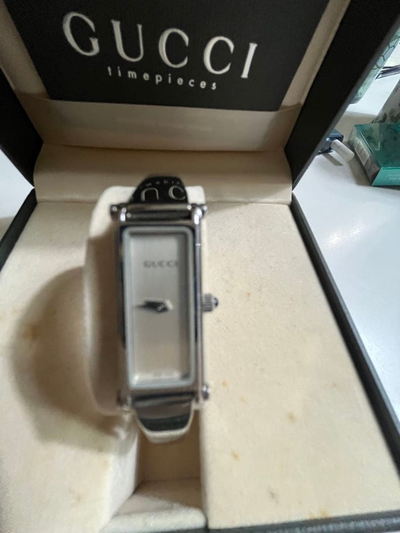 GUCCI 腕時計 1500L シルバー 2000年購入品