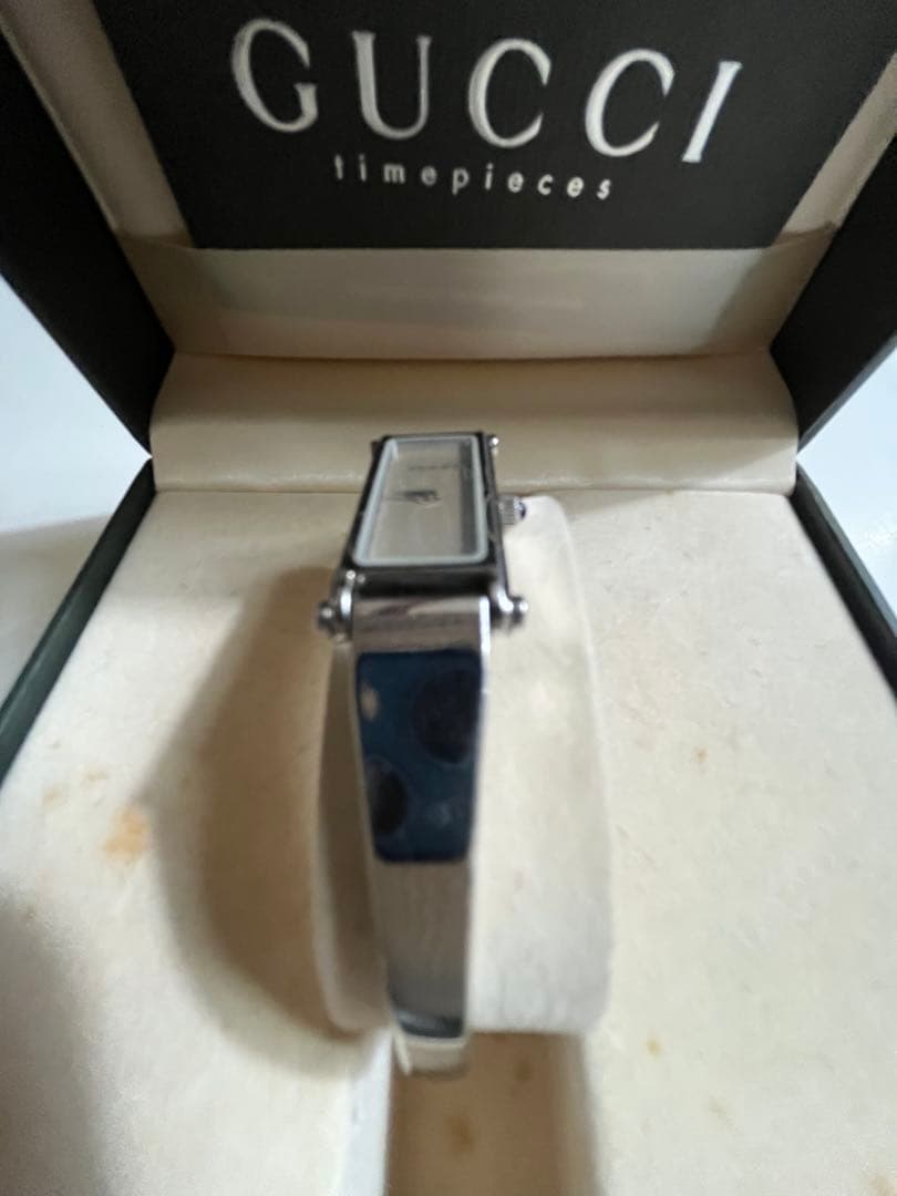 GUCCI 腕時計 1500L シルバー 2000年購入品
