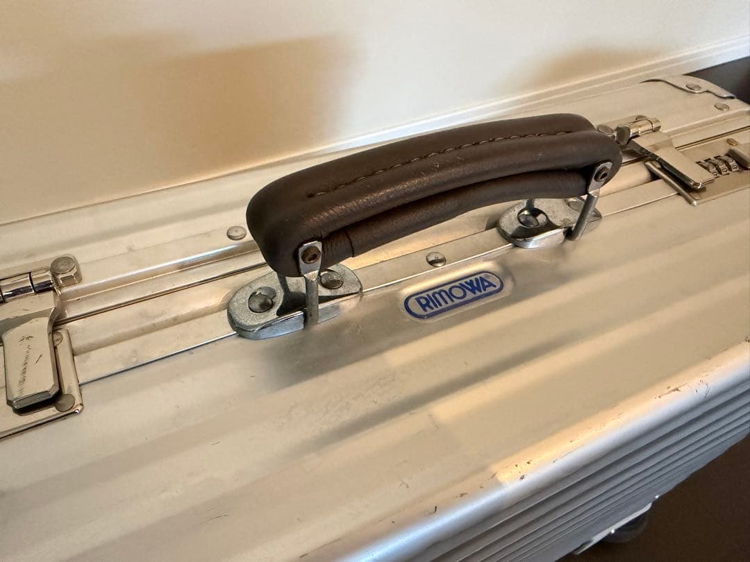 RIMOWA クラシックフライト 35L 2輪 機内持込み スーツケース