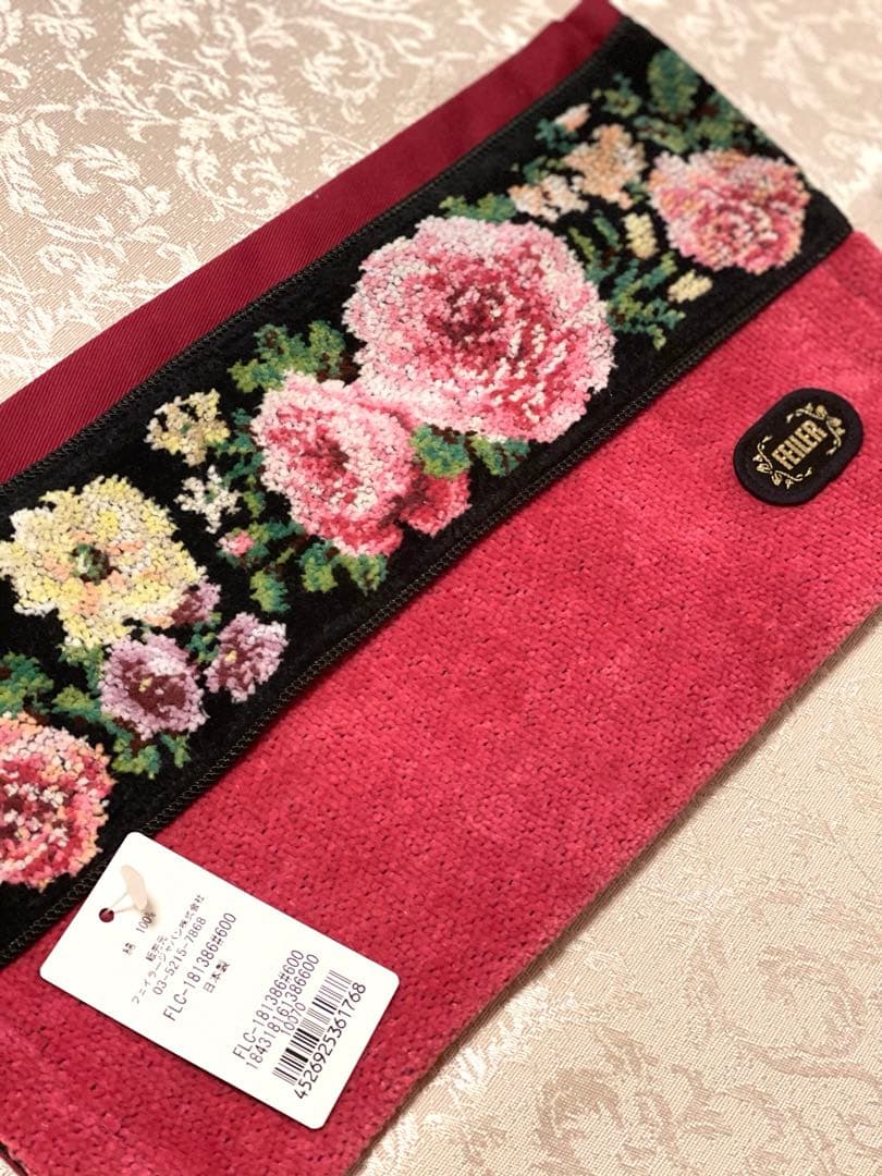 新品☆FELIER 花柄刺繍 赤 ティッシュケース　フェイラー