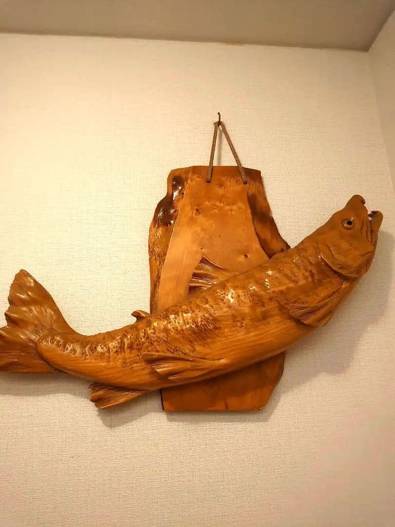 北海道民芸　木彫り　昇り鮭　インテリア