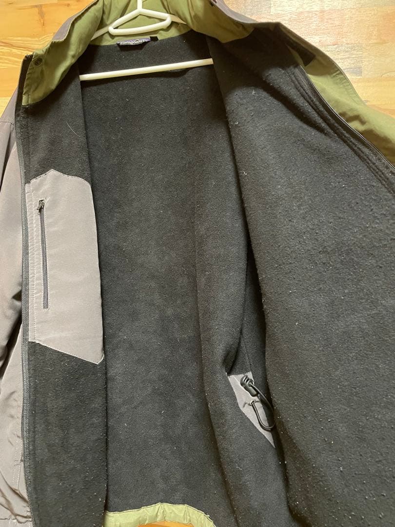 Patagonia ダークグレー ジャケット Mサイズ
