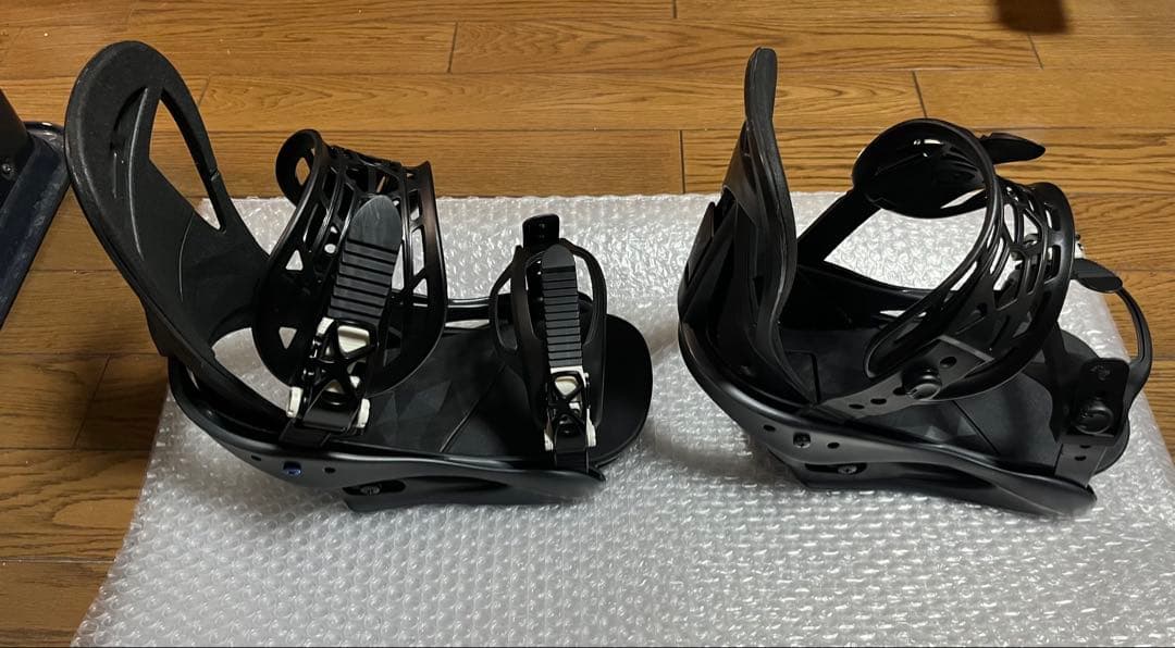 Burton スノーボード　ビンディングM BLACK