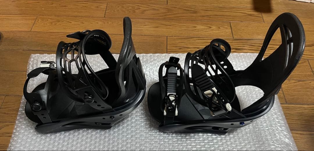 Burton スノーボード　ビンディングM BLACK