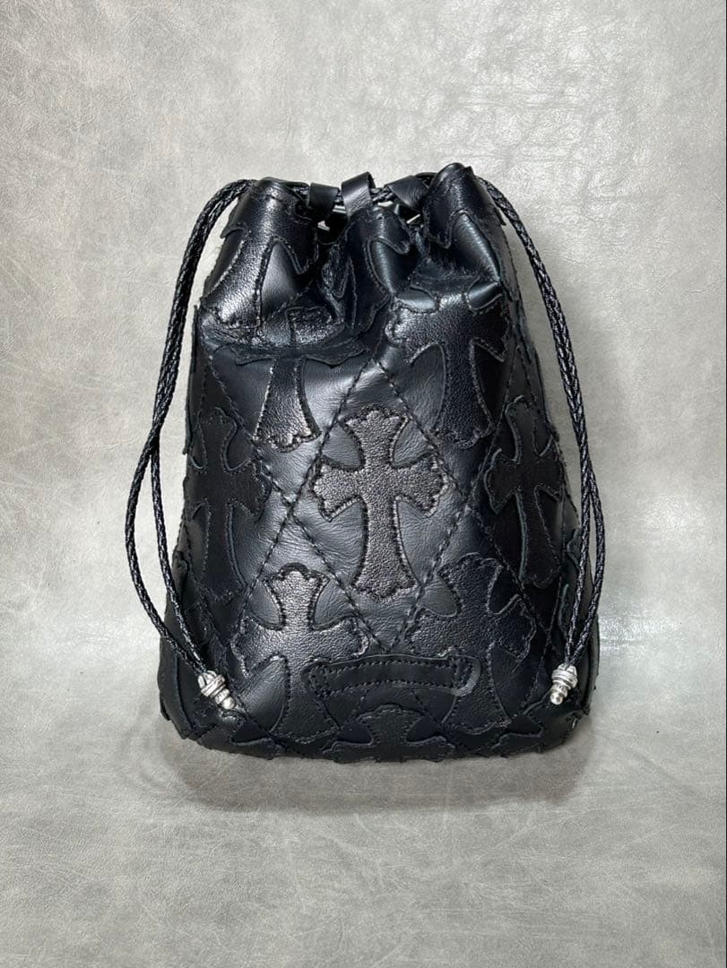 レザー巾着　総柄クロス