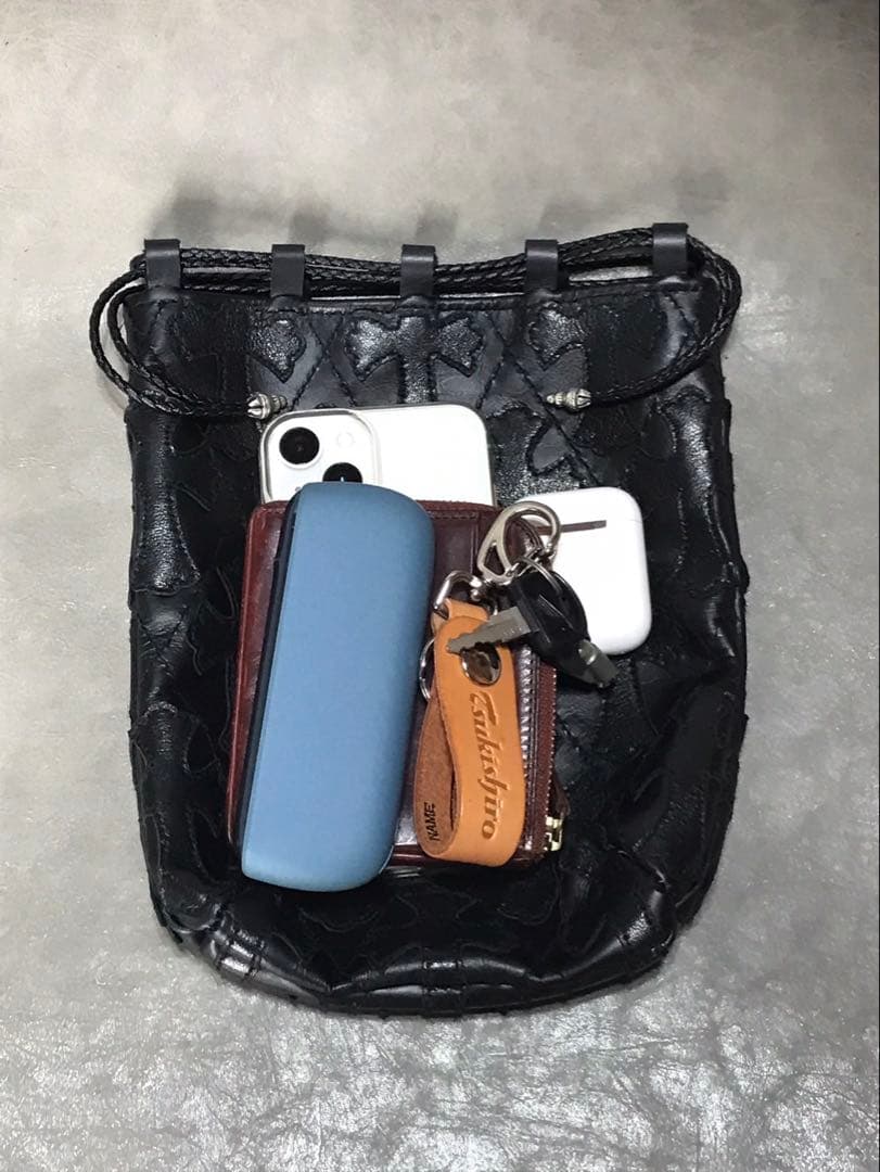 レザー巾着　総柄クロス