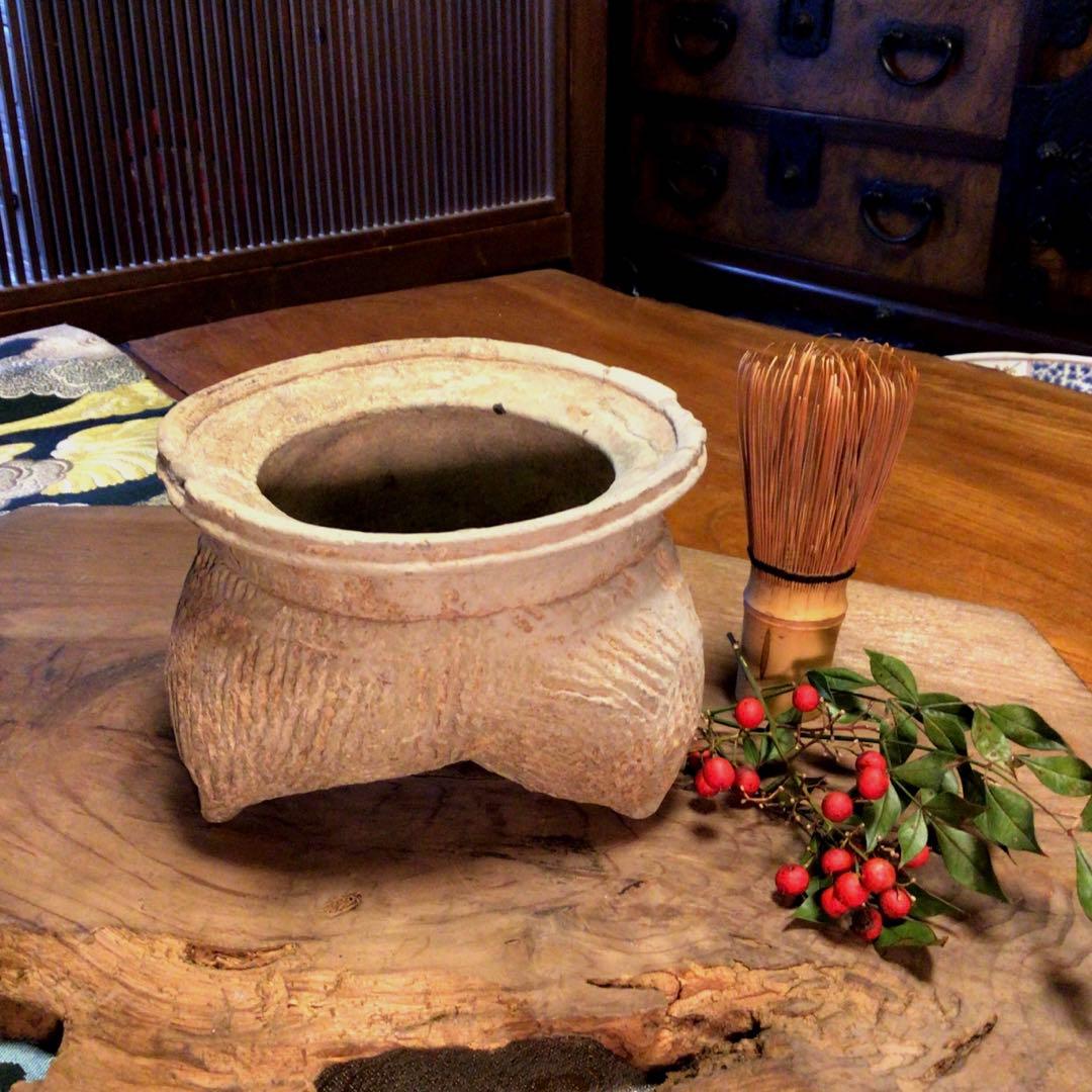 A637 中国　考古学　発掘品　西周灰釉鬲（はいゆうれき）　1基