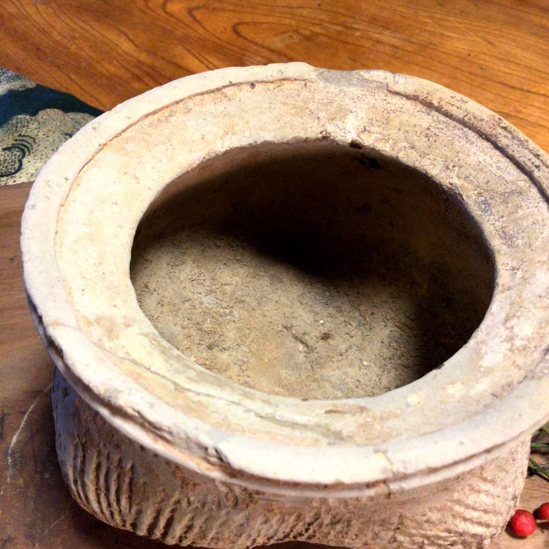 A637 中国　考古学　発掘品　西周灰釉鬲（はいゆうれき）　1基