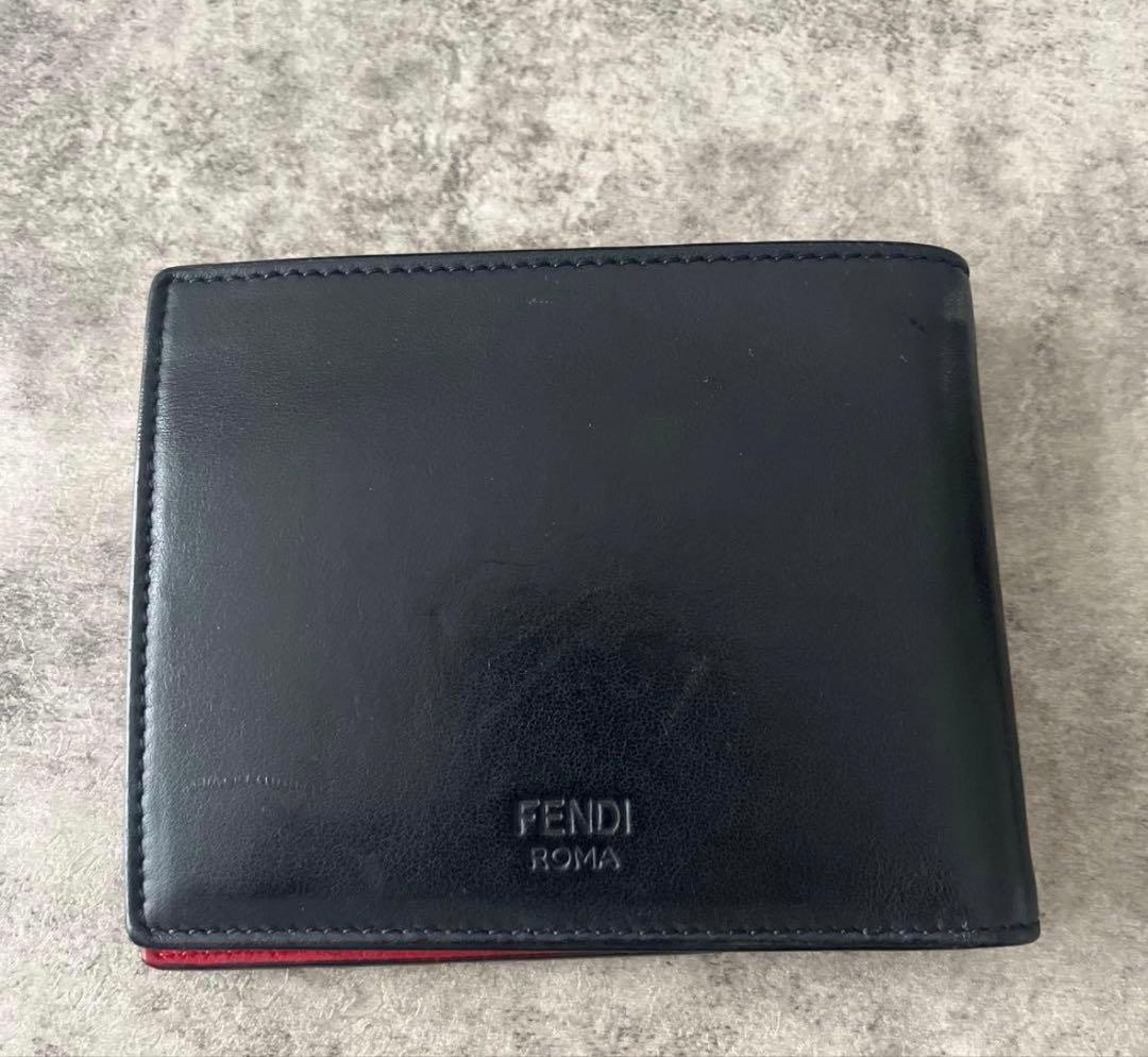 FENDI 二つ折り財布 目デザイン 黒赤　モンスター