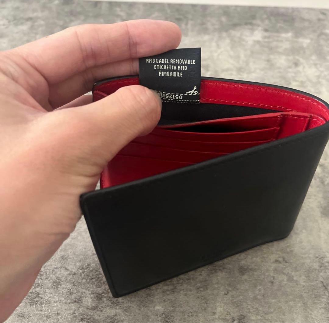 FENDI 二つ折り財布 目デザイン 黒赤　モンスター