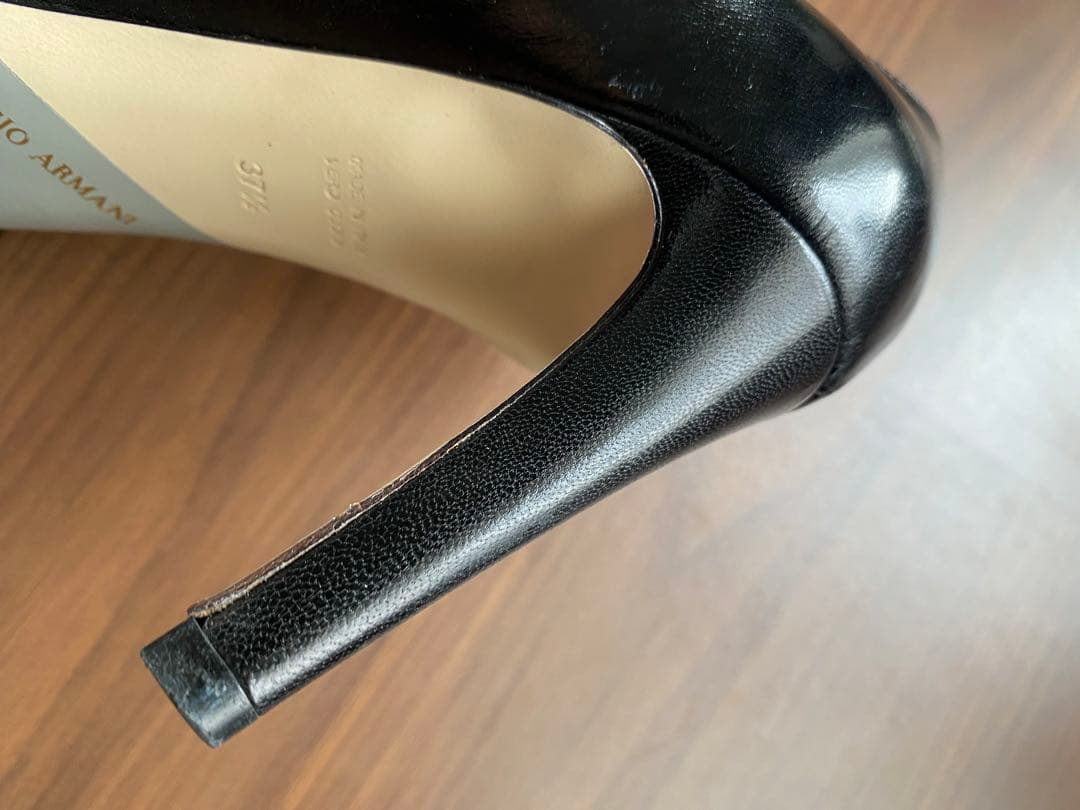 GIORGIO ARMANI パンプス