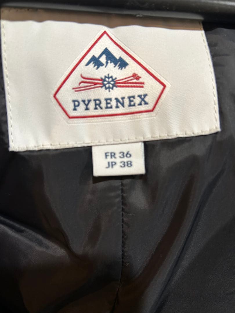 PYRENEX ファー付き ダウンジャケット 美品　ブラック　JP38