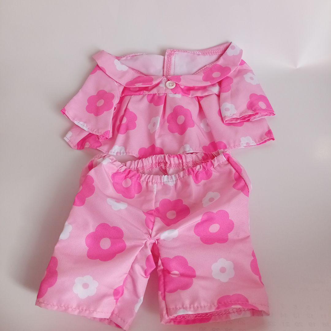 おしゃべりみーちゃん本体と服6枚セット