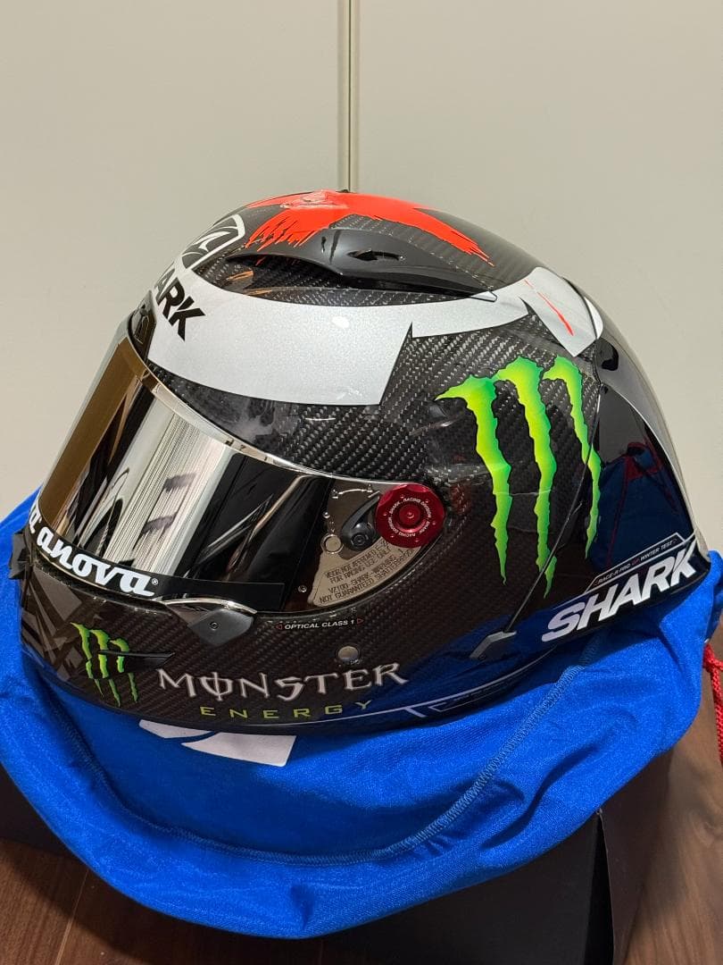 セキュリティ・セーフティ SHARK RACE-R PRO GP LORENZO WINTER TEST