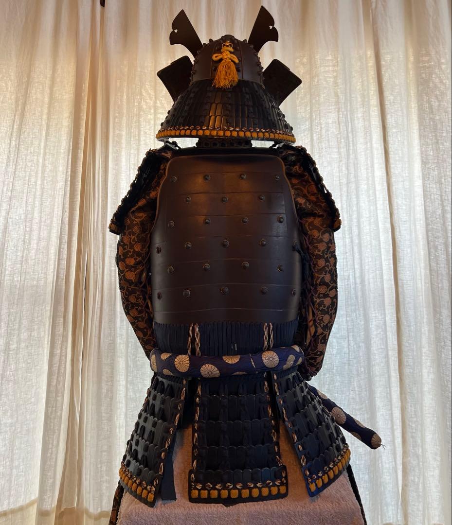超美品！『薩摩国住光忍十一代作』日本 甲冑 錆胴鉄錆鋲当世具足『鎧 一式』等身大