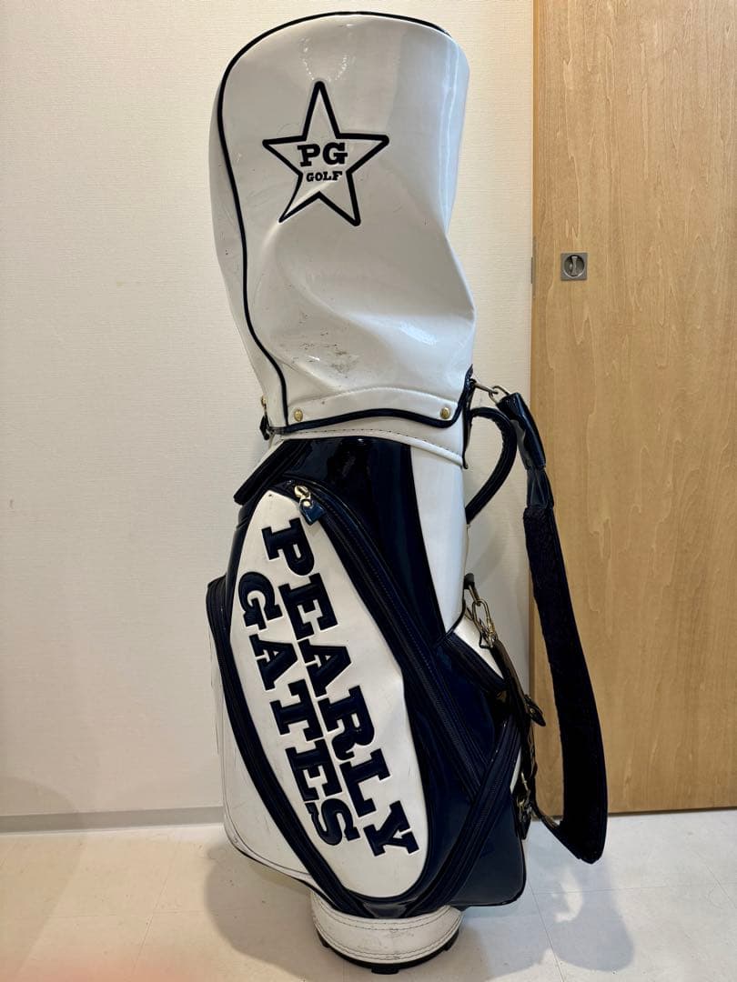 13本クラブセット + キャディバッグ+スニーカー+ボール他備品