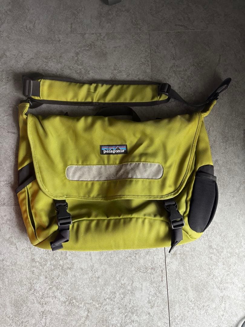 patagonia パタゴニア メッセンジャーバッグ