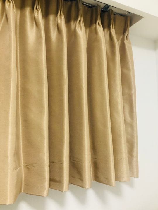 オーダーカーテン　出窓用