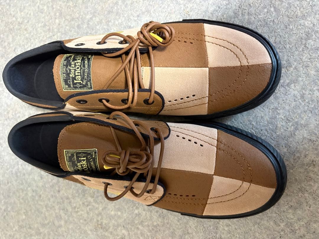 靴 NIKE SB ZOOM JANOSKI OG+ PREMIUM