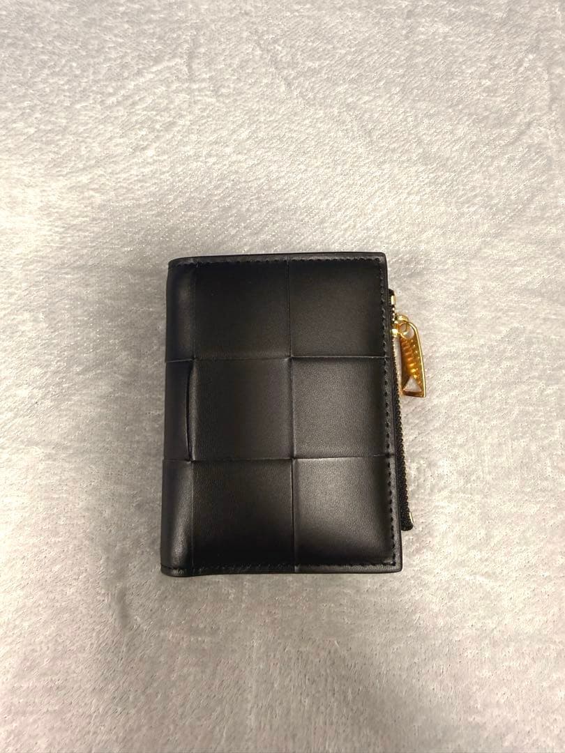 Bottega Veneta 折り財布　カセット