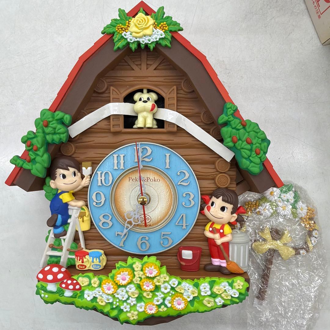 ペコちゃん振り子時計