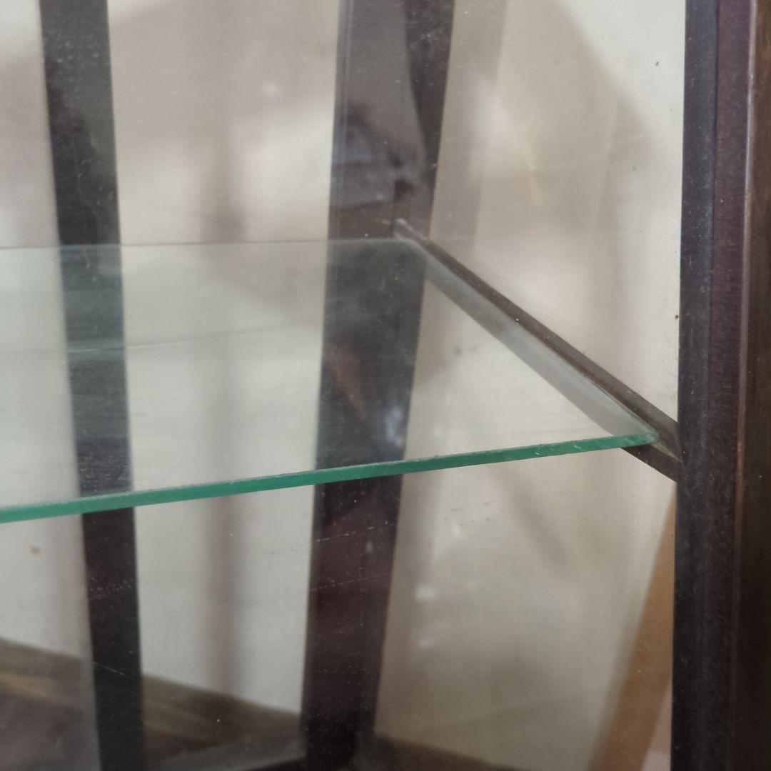 アンティークガラスケース 棚　コレクションケース　陳列棚　古民家　カフェ　飾り棚