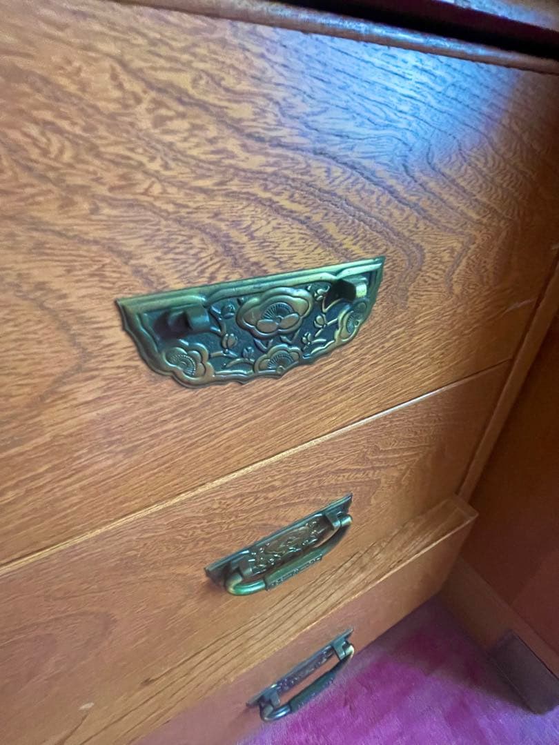 和箪笥　桐使用　和服　着物　アンティーク家具