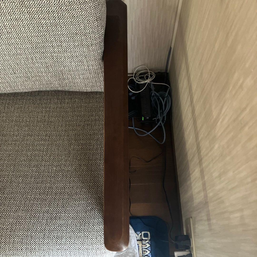 ニトリ、3人掛け布張りソファ