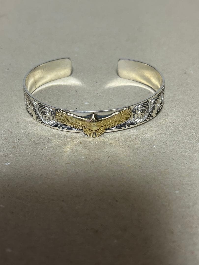イーグル彫刻 シルバーゴールドバングル