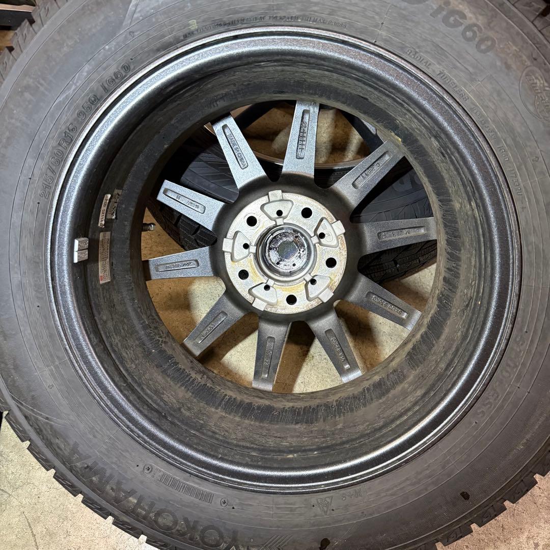 送料込み！ WR-V 215/60R16スタッドレス ヨコハマ　アイスガード