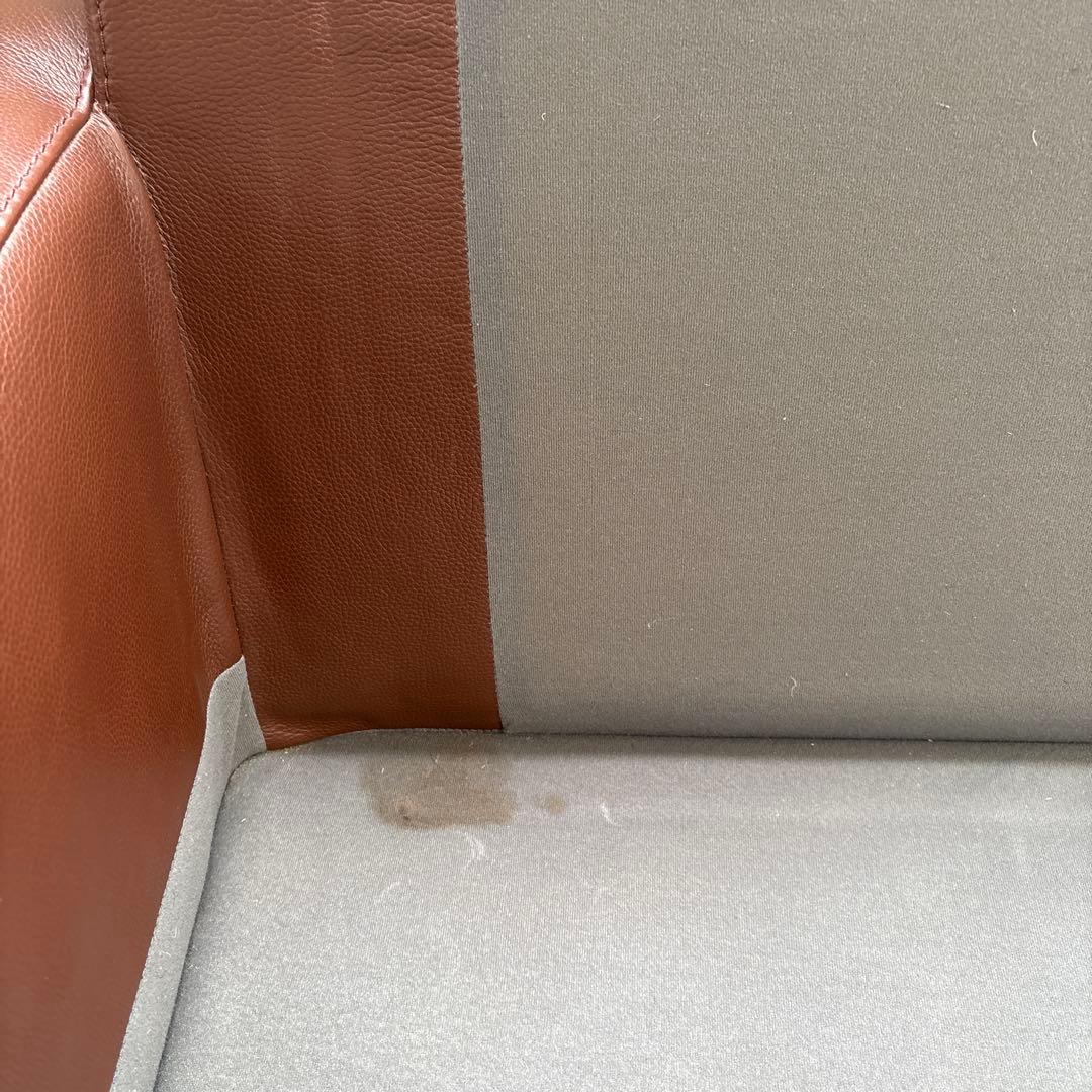 無印良品　革張りフェザーソファ