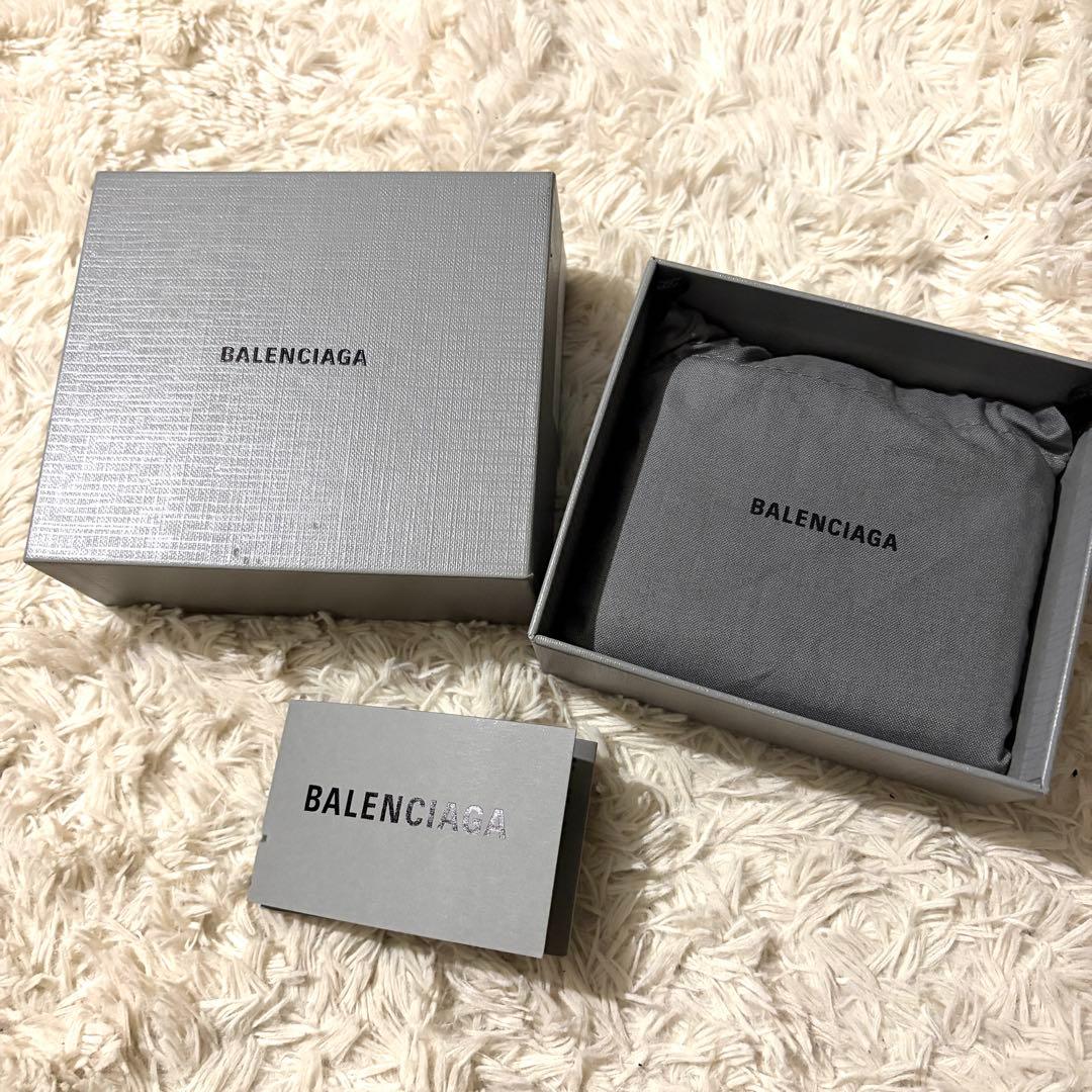 【美品】バレンシアガ エブリデイ 二つ折り財布 ラウンドファスナー ブラック