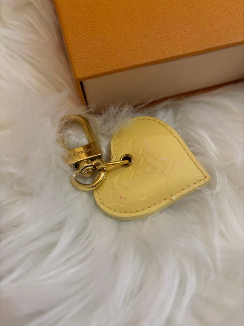 ヴィトン バレンタイン限定 ラブロック ハート キーホルダー